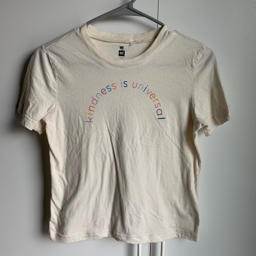 cream graphic tee